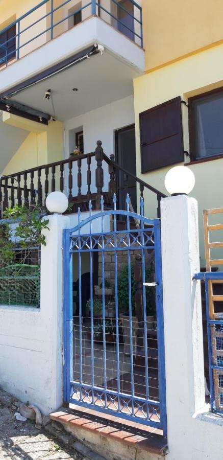 Hill Blue Apartment Nikiti  Ngoại thất bức ảnh